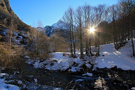 Vue sur le Pimené au-dessus de Gavarnie