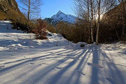 Balade dans la neige au dessus de Gavarnie