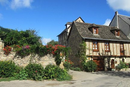 Village de Sainte Eulalie d'Olt en Aveyron