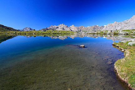 Du lac Laramon au lac du Serpent