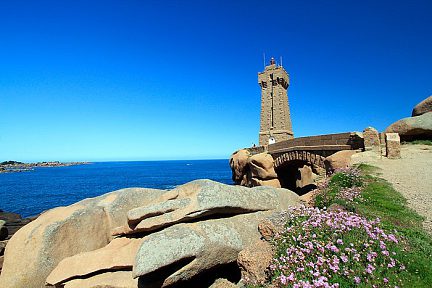 Phare de Mean Ruz à Ploumanac'h