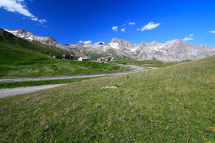 Col du Lautaret depuis le départ du sentier d'interprétation