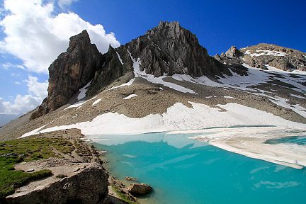 Lac des Béraudes et la pointe des Béraudes