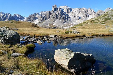 Le Lac Long dans la vallée de la Clarée