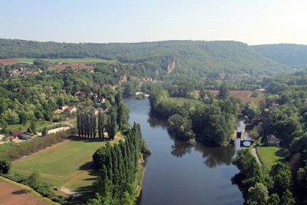 Vue sur le Lot depuis le haut de Saint Cirq Lapopie