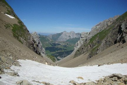 Combe dans les Aravis
