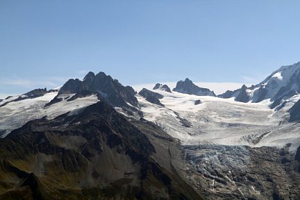 Lac d'Emosson, panorama de montagne 1