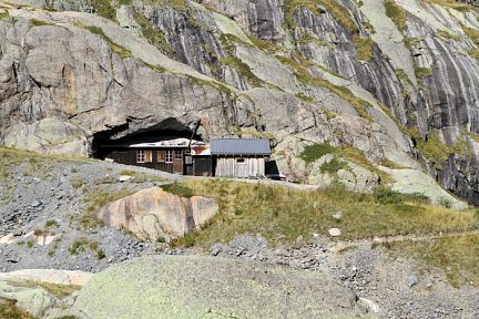 Lac d'Emosson, panorama de montagne 9