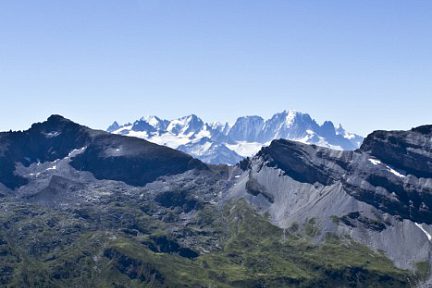 Autre point de vue sur le lac / Dents du Midi