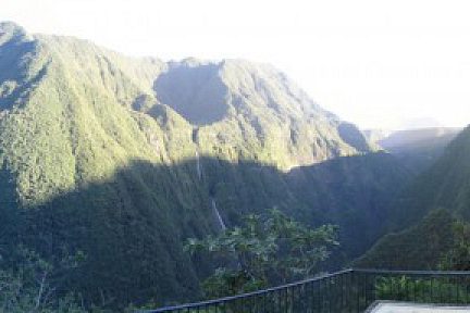Point de vue sur la cascade de Takamaka, la Réunion