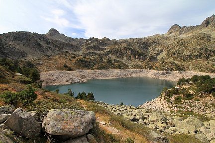 Lac de Gréziolles à sec en octobre