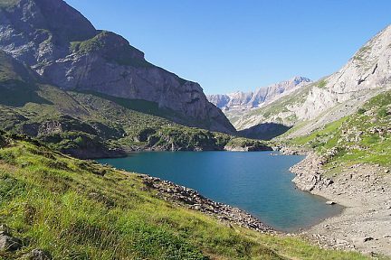 Lac et barrage des Gloriettes, au retour du Cirque d'Estaubé, Pyrénées