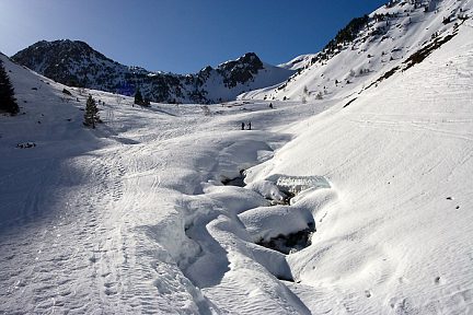 Ski de randonnée vers le lac Dets Coubous