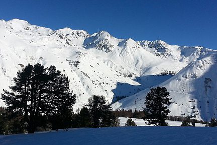 Pic du Midi sous la neige depuis la station de Barèges