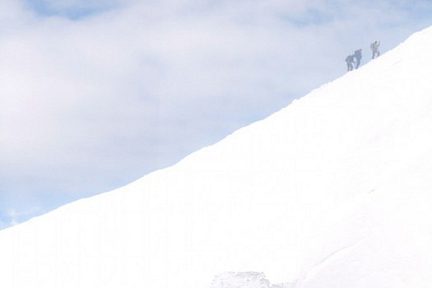 Cordée montant à l'Aiguille du Midi
