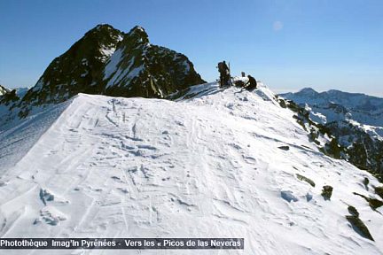 Picos de Las Neveras