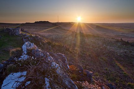 Premières lumières sur les Monts d'Arrée