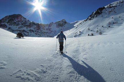 Randonnée en raquettes au dessus de la station de Barèges, Pyrénées