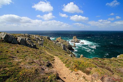 Randonnée en Bretagne le long de la mer