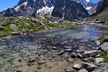 Lac Tuckett dans les Hautes-Alpes