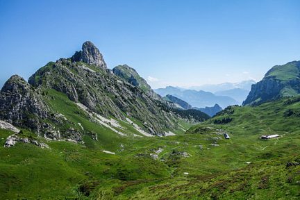 Mont Gardy, 2201 m, dans le Chablais, via le lac de Lovenex