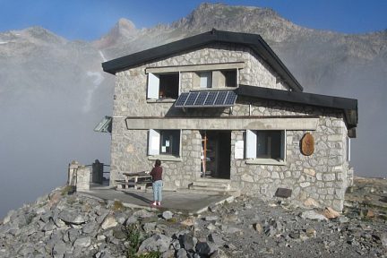 Refuge de Migouélou dans les Pyrénées