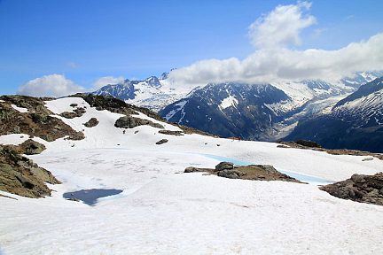 Au dessus d'un des Lacs de Chéserys