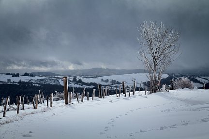 Neige et nuages en Aveyron