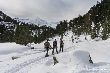 Montée en raquettes au refuge du Marcadau