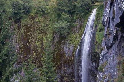 Grande Cascade du Mont-Dore depuis le plateau de la Durbise