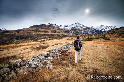 Plateau de Saugué face aux sommets de Gavarnie