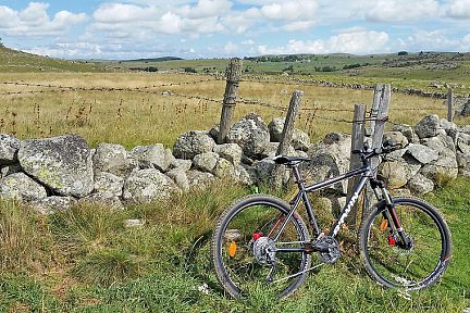 VTT le long de la draille