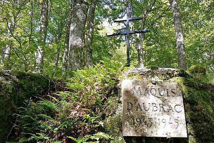Stèle des maquisards d'Aubrac