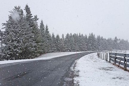 Il neige à très gros flocons