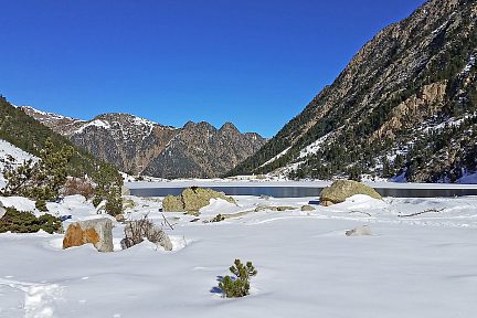 Le lac de Gaube début janvier
