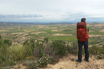 On surplombe le desert, avec vue imprenable !