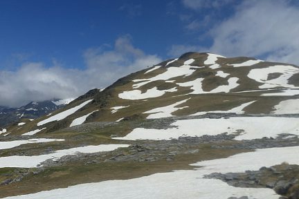 Vue sur le Pic de Tentes durant la randonnée