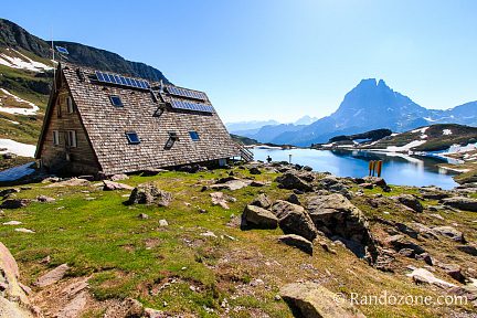 Refuge d'Ayous et lac d'Ayous