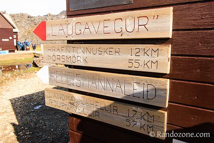 Panneau de départ du trek du Laugavegur