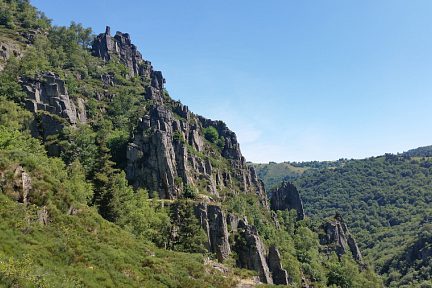 Dans les gorges en Auvergne