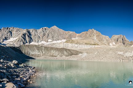 Lac du glacier d'Arsine