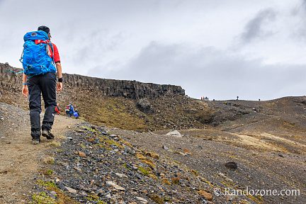 Du monde sur le sentier du Laugavegur