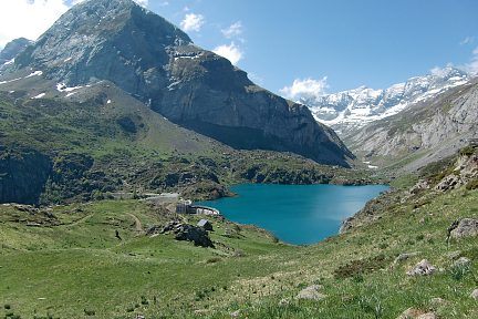 Lac des Gloriettes et barrage 