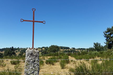 Croix droit au coeur 