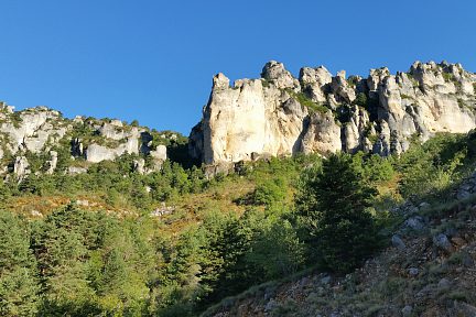 Vue depuis la vallée 