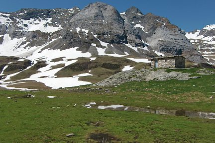 Cabane dans Troumouse