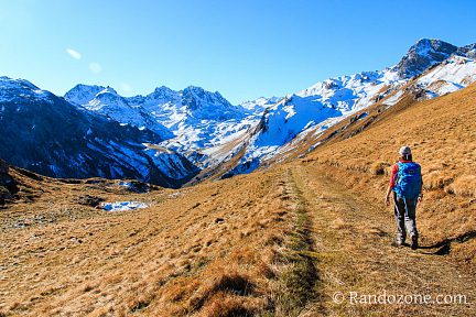 Sentier facile sur le début de la rando