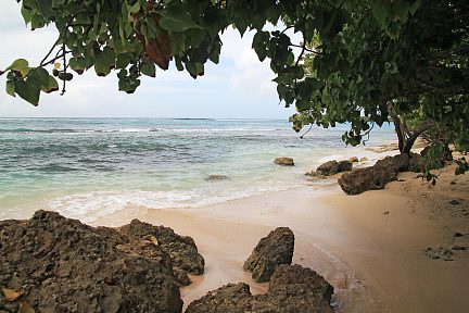 Le long de la plage du Souffleur