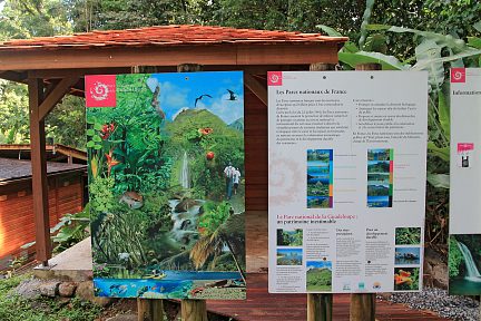 Panneaux informatifs maison de la forêt