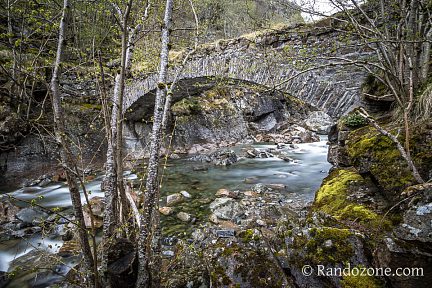 Pont entre Gèdre et Héas